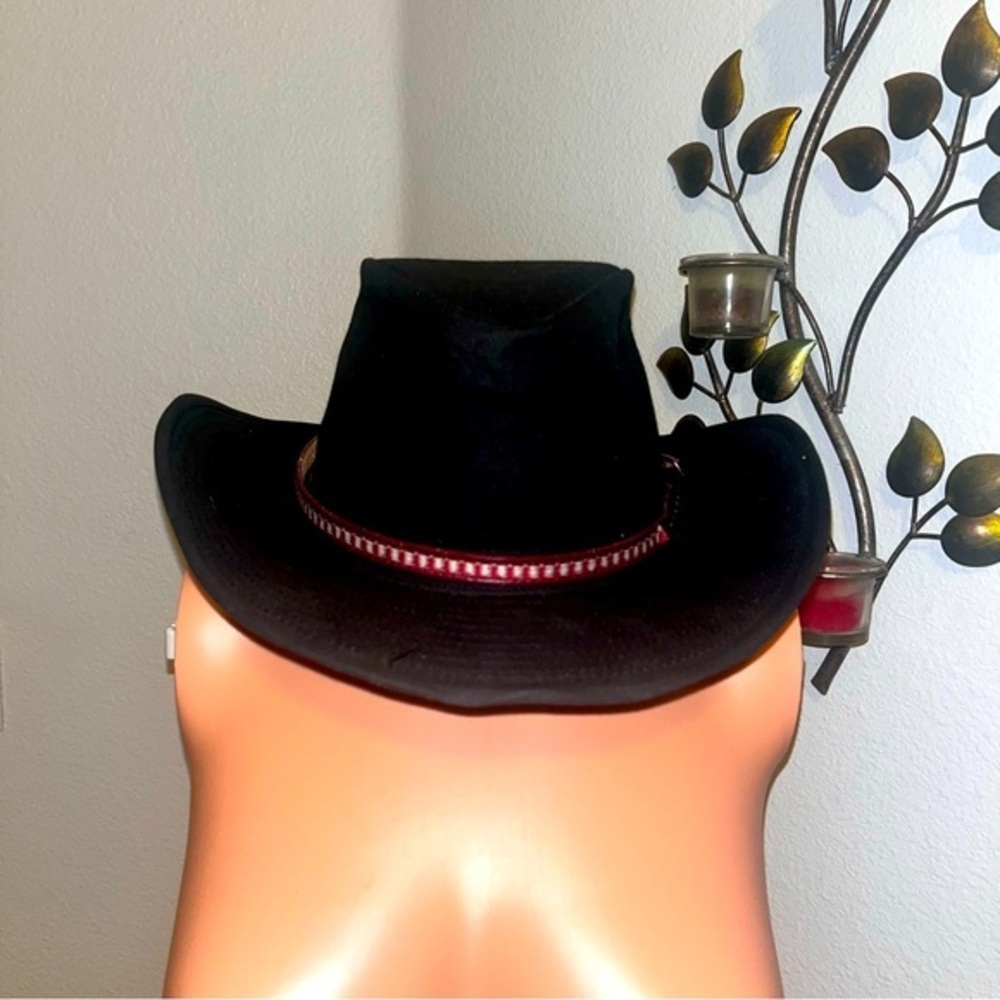 Australian outback oilcloth black hat